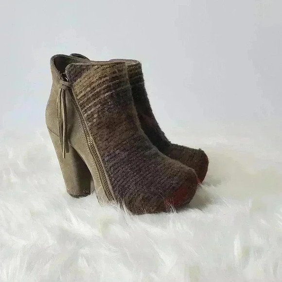 Vogue Picante Aztec Chunky Platform Boots - 6 - Picture 9 of 13